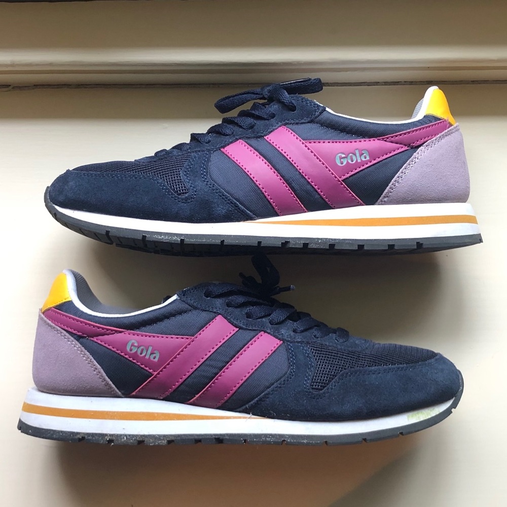 Womens Gola sneakers